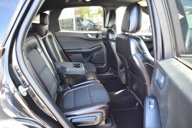 Used 2023 Ford Escape ST-Line AWD/4WD image 40