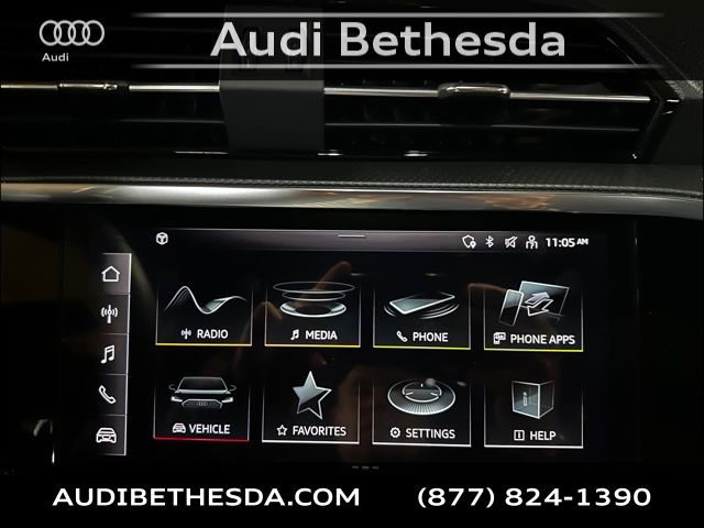 Certified 2025 Audi Q3 2.0T Premium w/ Black Optic Sport Package image 21