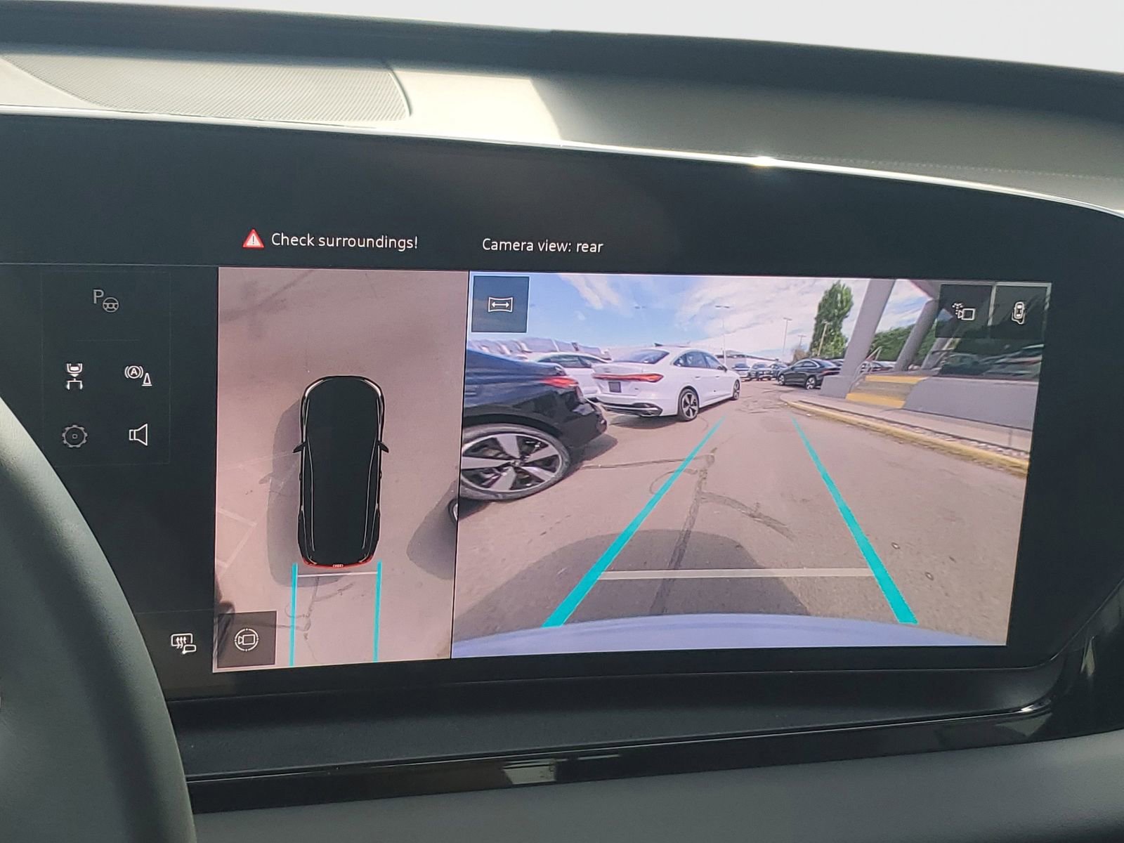 New 2025 Audi Q6 e-tron Premium AWD/4WD image 25