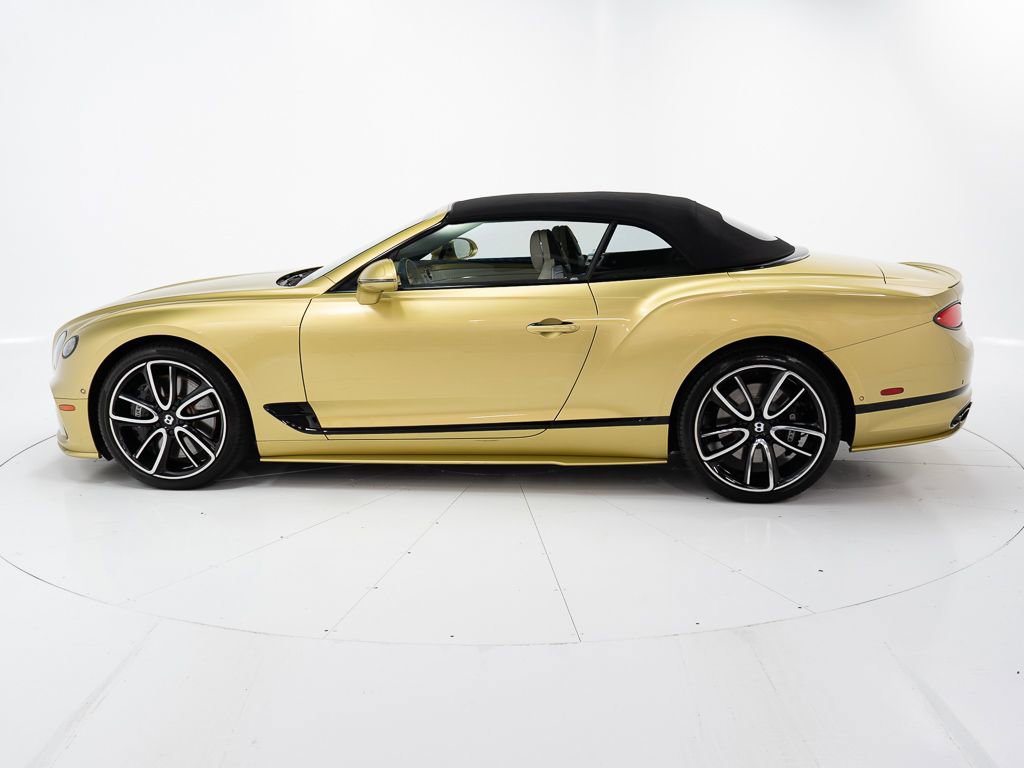 Used 2022 Bentley Continental GT image 11