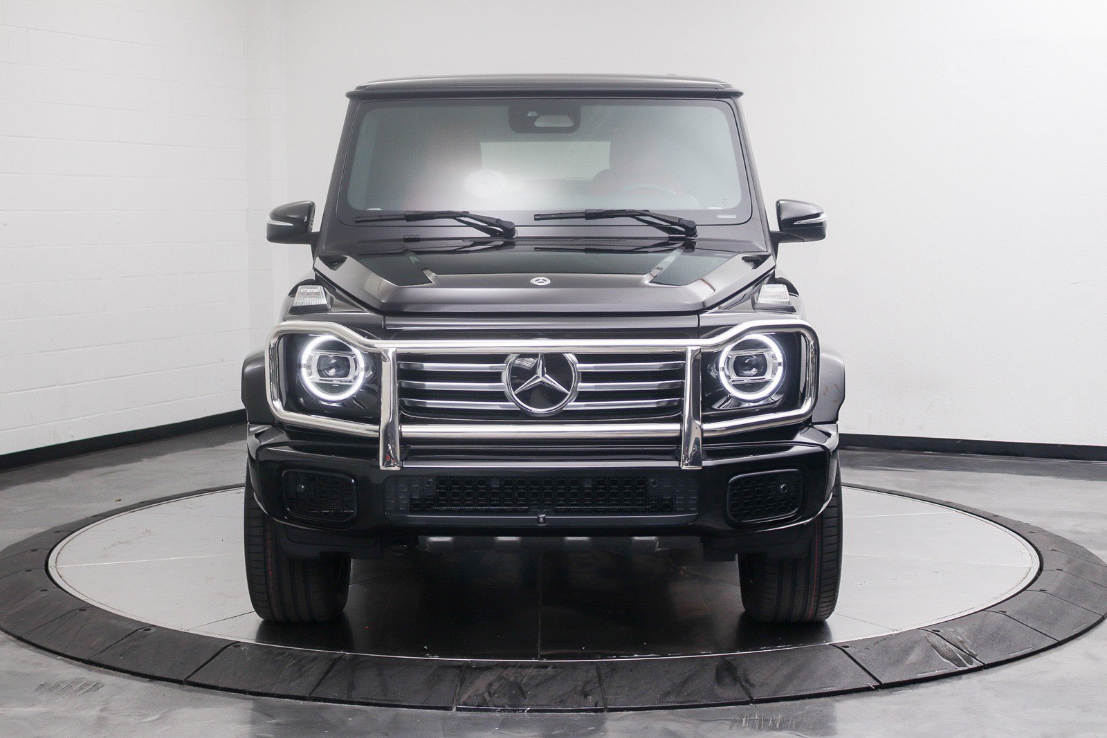 Used 2025 Mercedes-Benz G 550 image 11