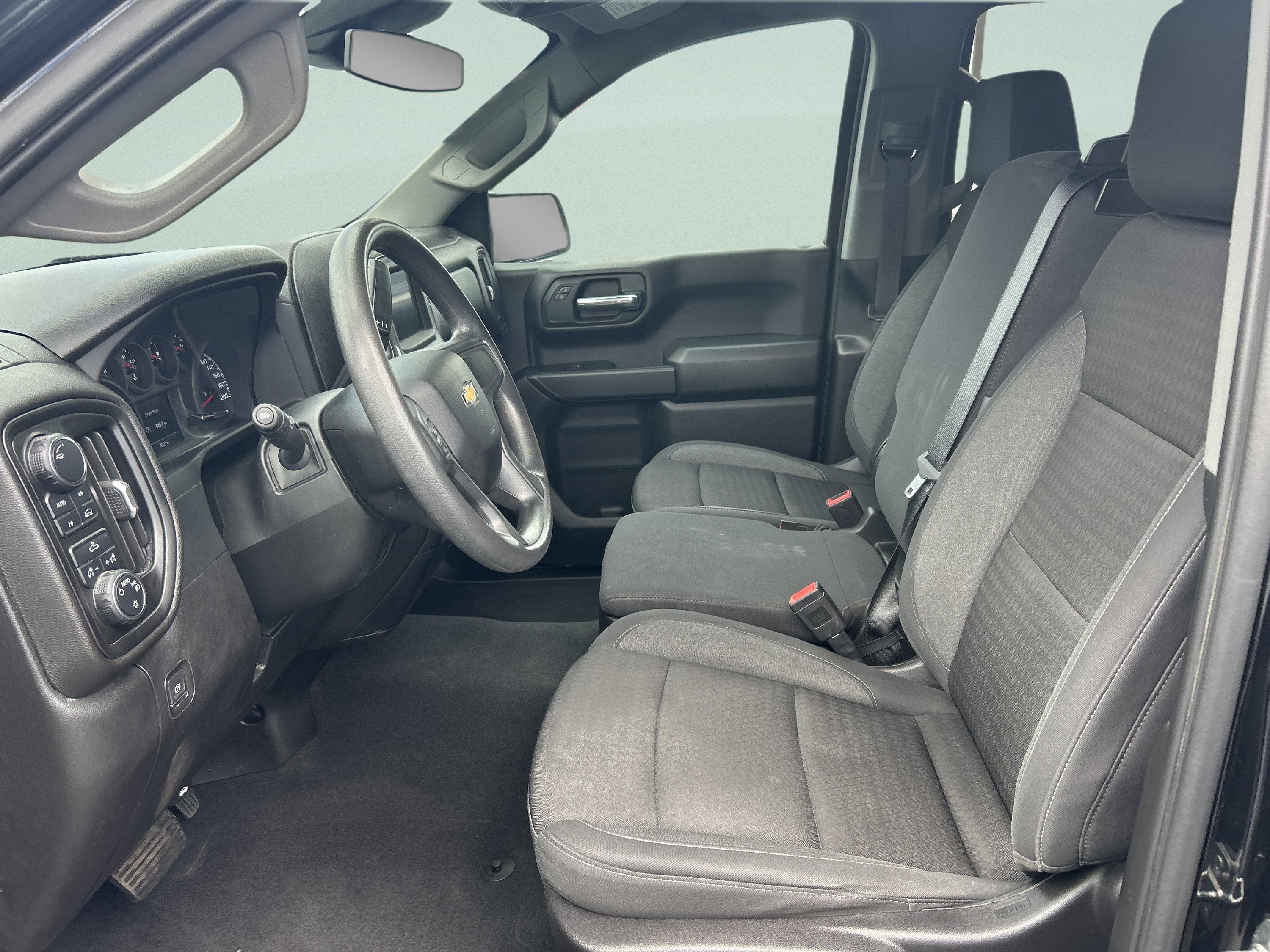 Used 2024 Chevrolet Silverado 1500 Custom AWD/4WD image 9