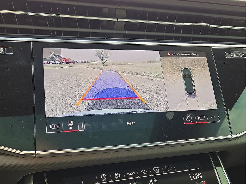 Used 2022 Audi RS Q8 image 28