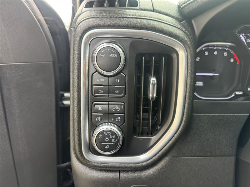 Used 2022 GMC Sierra 1500 SLT AWD/4WD image 34