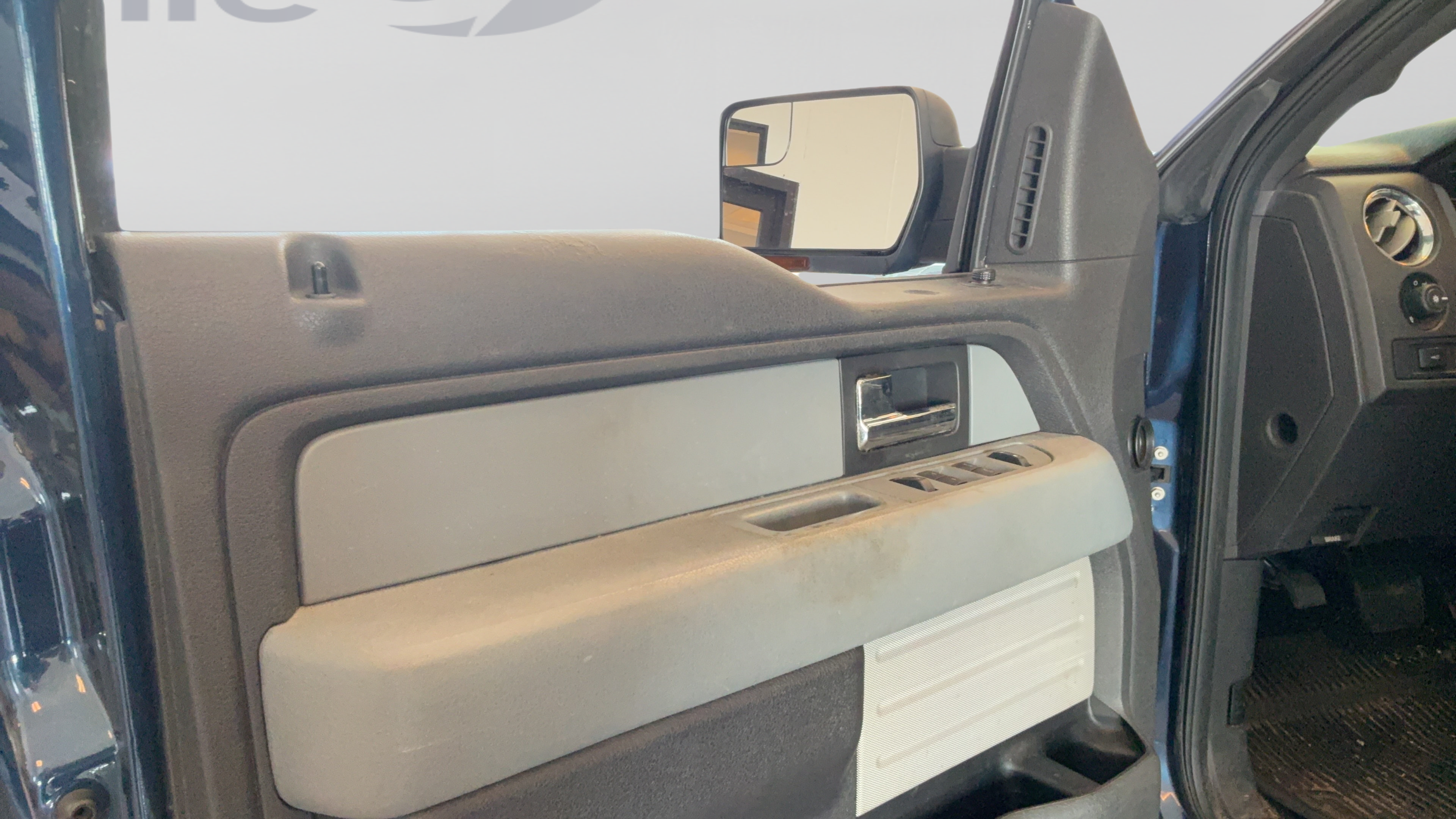 Used 2013 Ford F150 XLT w/ XLT Chrome Pkg RWD image 22