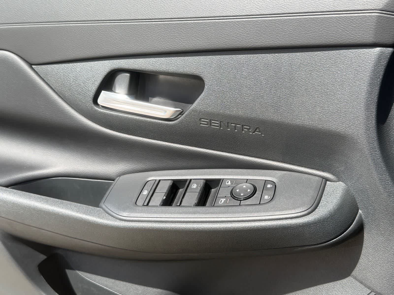 New 2026 Nissan Sentra SV w/ SV Convenience Package FWD image 22