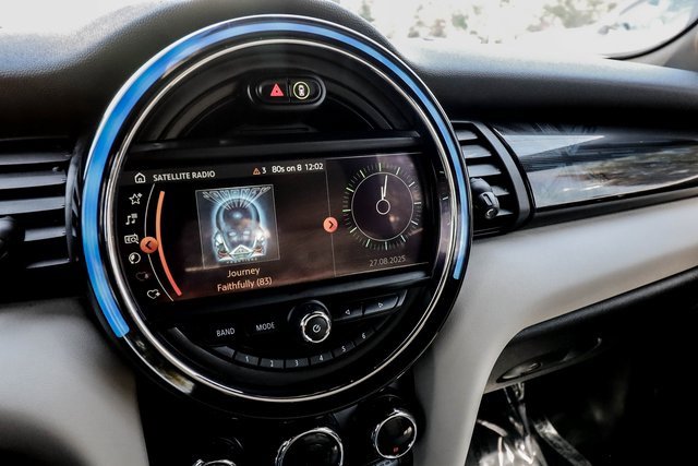 Used 2019 MINI Cooper S image 49