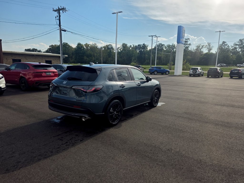 New 2027 Honda HR-V Sport image 3