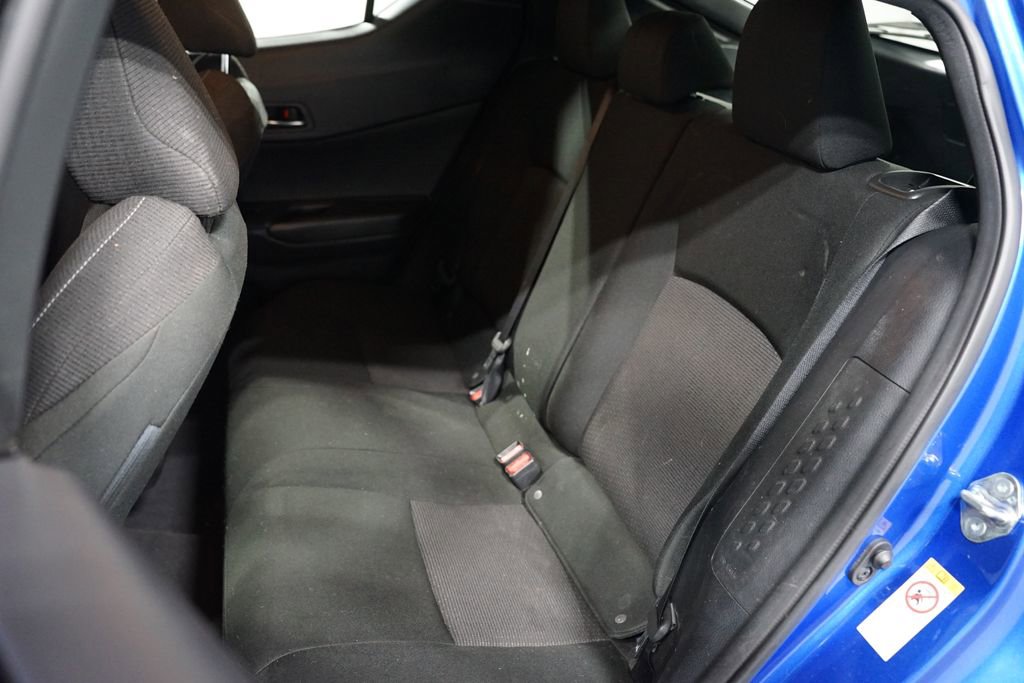 Used 2018 Toyota C-HR XLE image 25