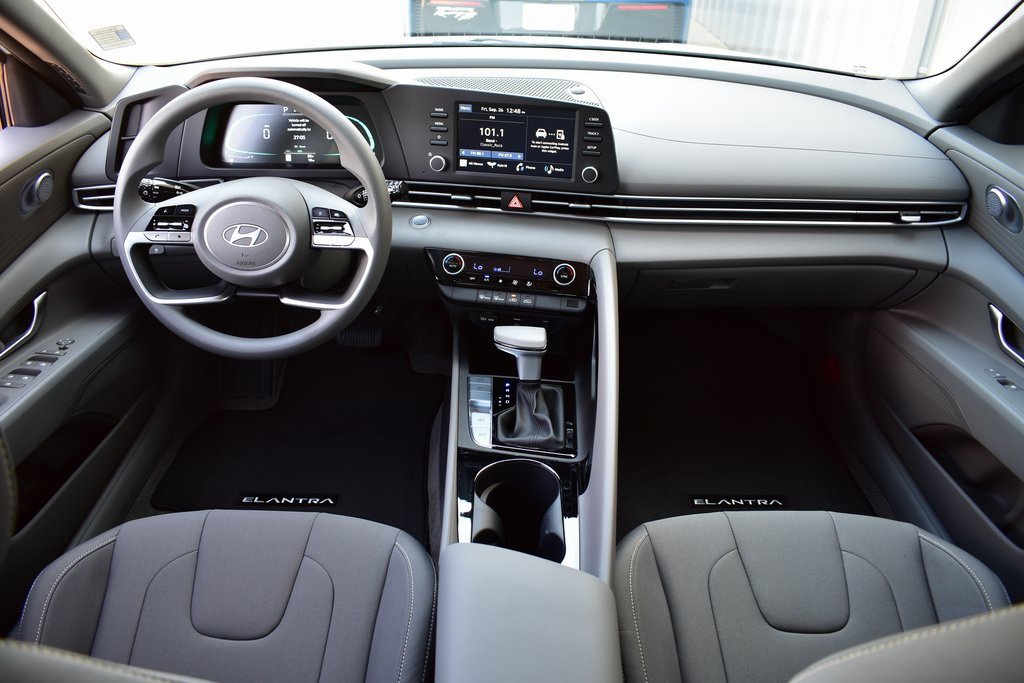 New 2025 Hyundai Elantra Blue w/ Cargo Package image 24