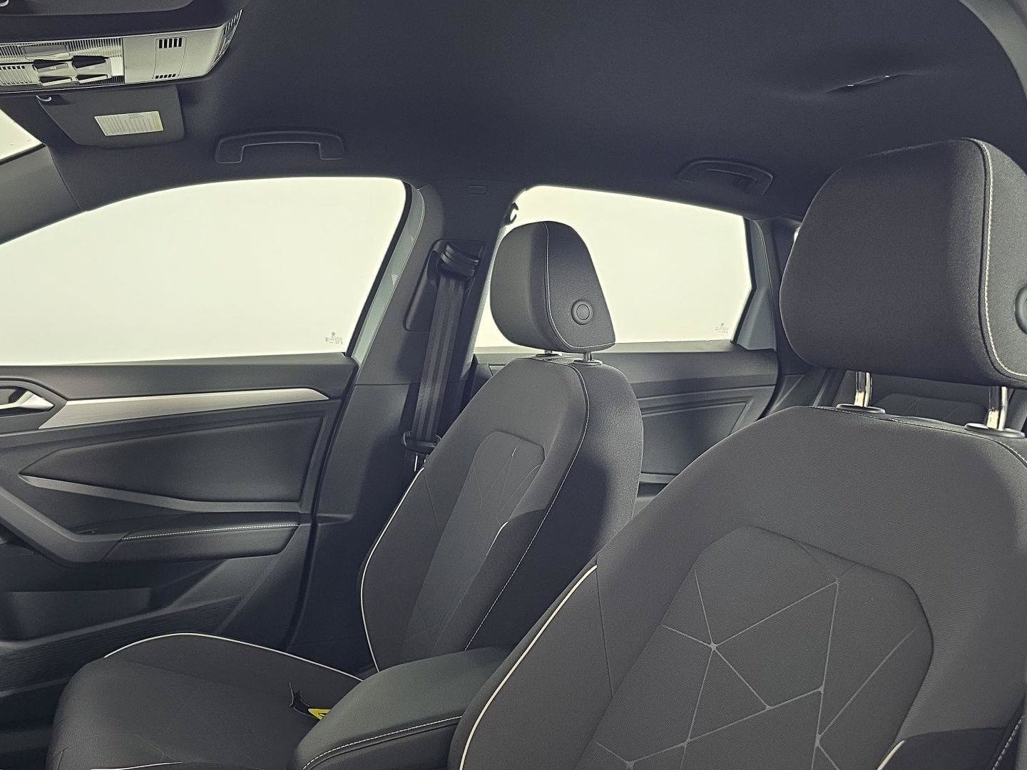 New 2026 Volkswagen Jetta Sport FWD image 4