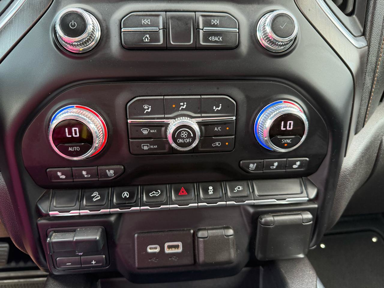 Used 2021 GMC Sierra 1500 AT4 AWD/4WD image 33