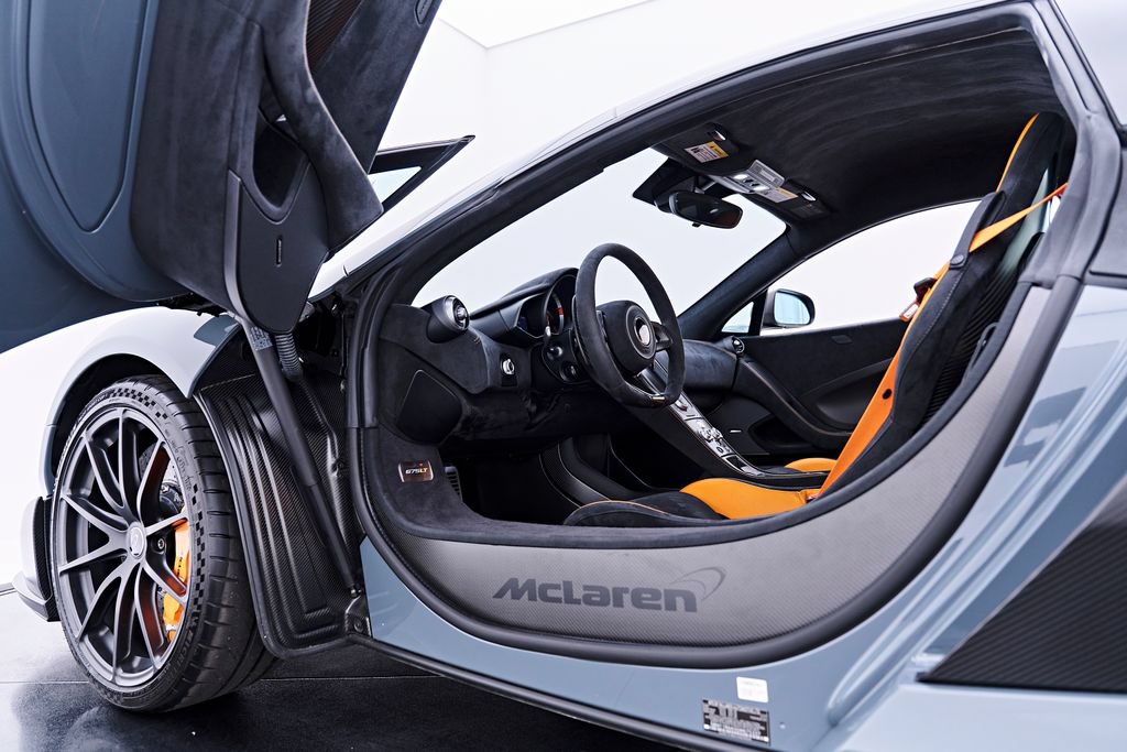 Used 2016 McLaren 675LT Coupe RWD image 57