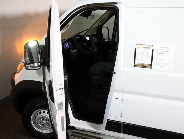 Used 2025 RAM ProMaster 2500 w/ U-Haul Equipment Group image 5