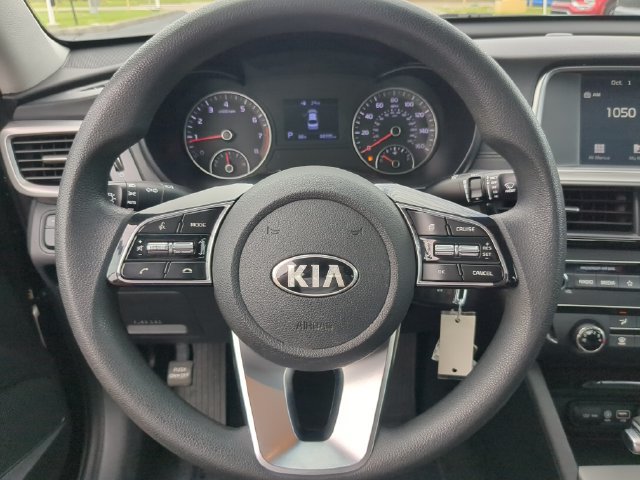 Used 2020 Kia Optima LX FWD image 29