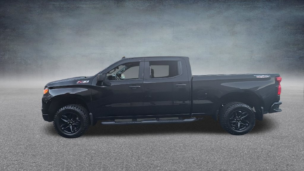 Used 2024 Chevrolet Silverado 1500 Custom Trail Boss AWD/4WD image 7