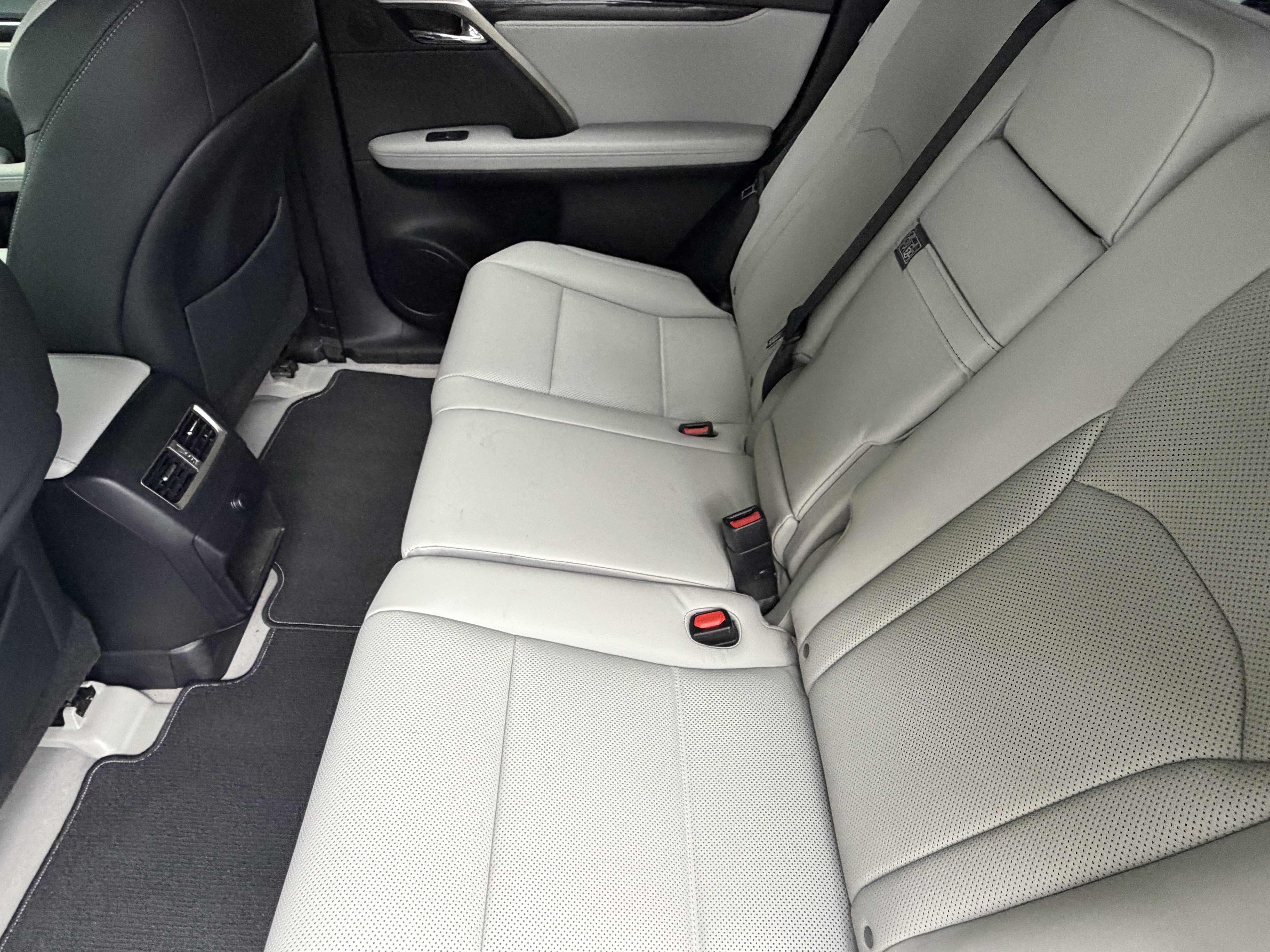 Used 2019 Lexus RX 350 FWD w/ Accessory Package image 30