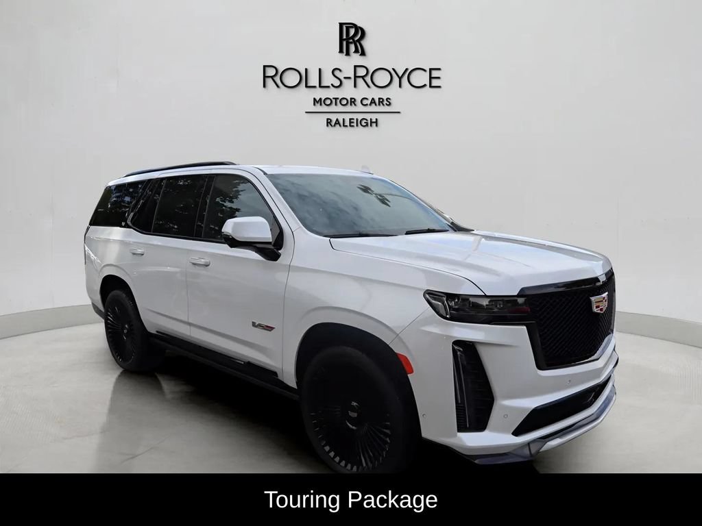 Used 2023 Cadillac Escalade V AWD/4WD image 4
