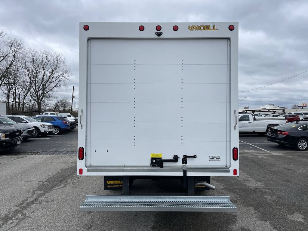 New 2025 Chevrolet Express 3500 w/ Power Convenience Package RWD image 4