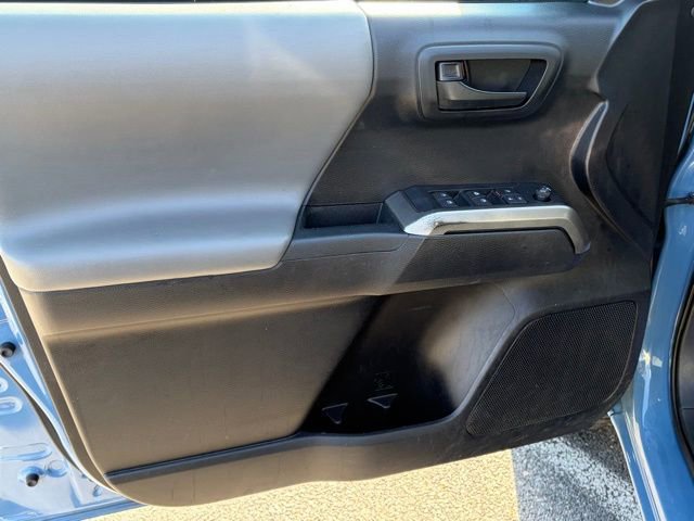 Used 2019 Toyota Tacoma SR5 image 12