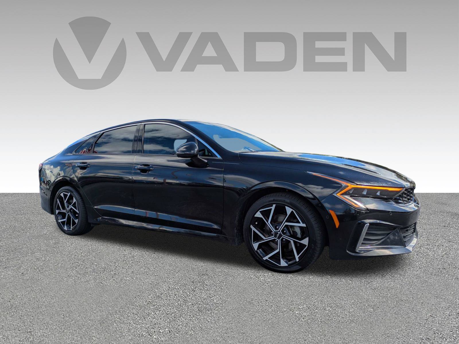 Used 2025 Kia K5 EX FWD image 3