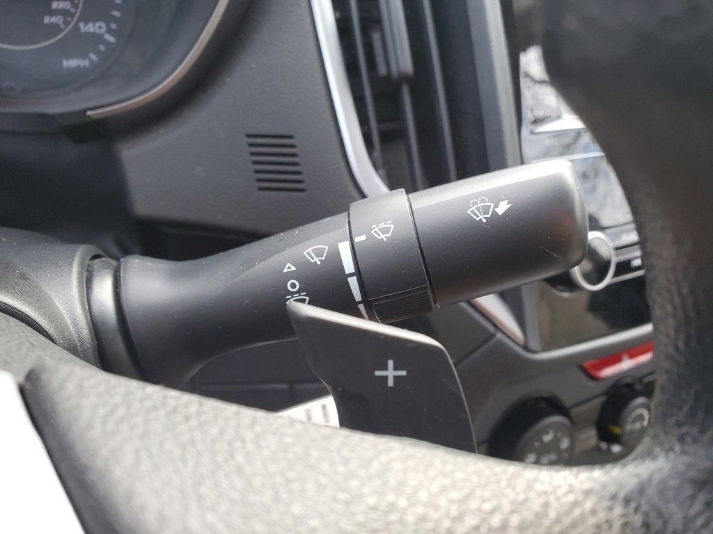 Used 2017 Subaru Impreza 2.0i Premium image 19