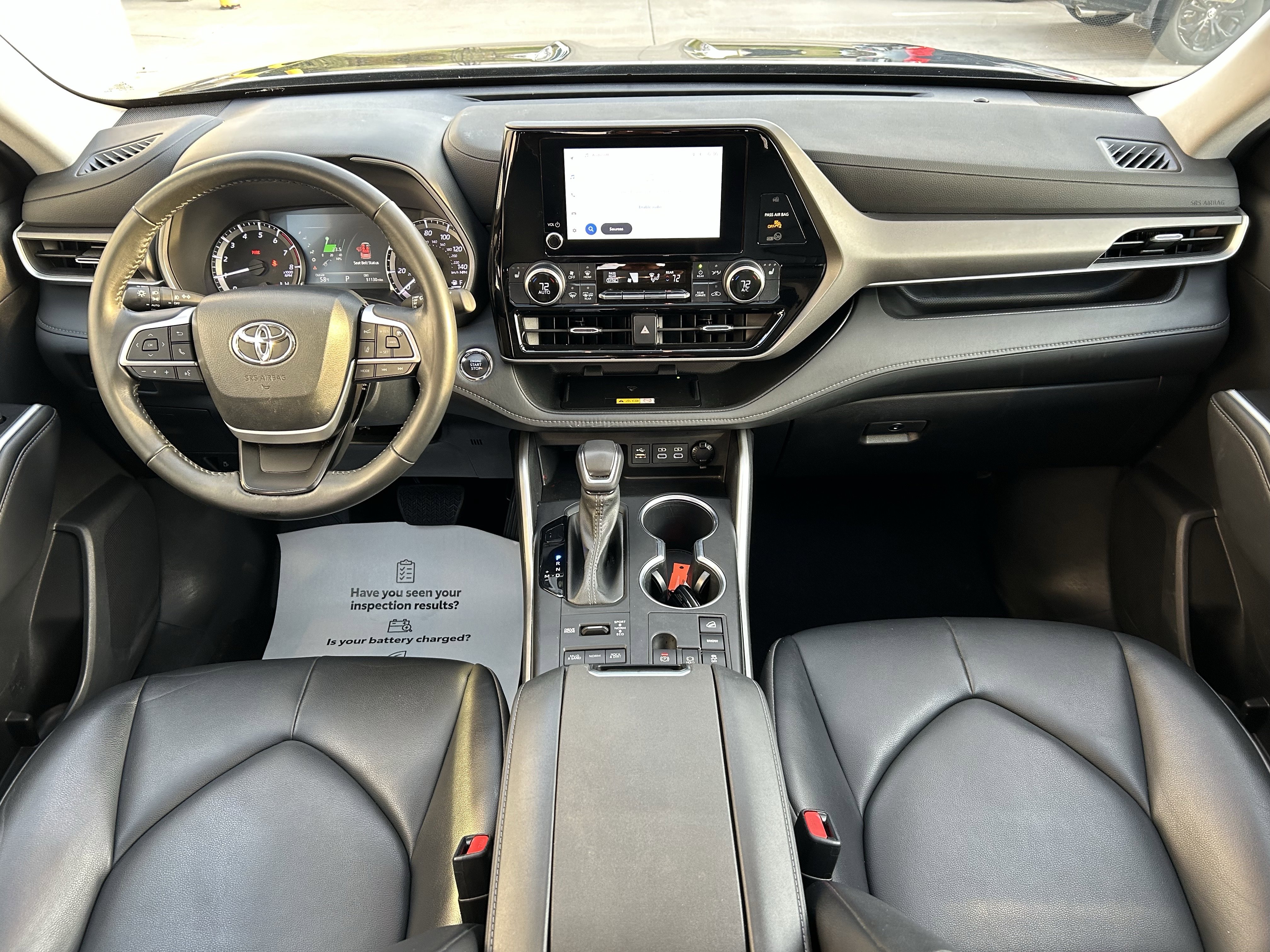 Used 2023 Toyota Highlander XLE image 18