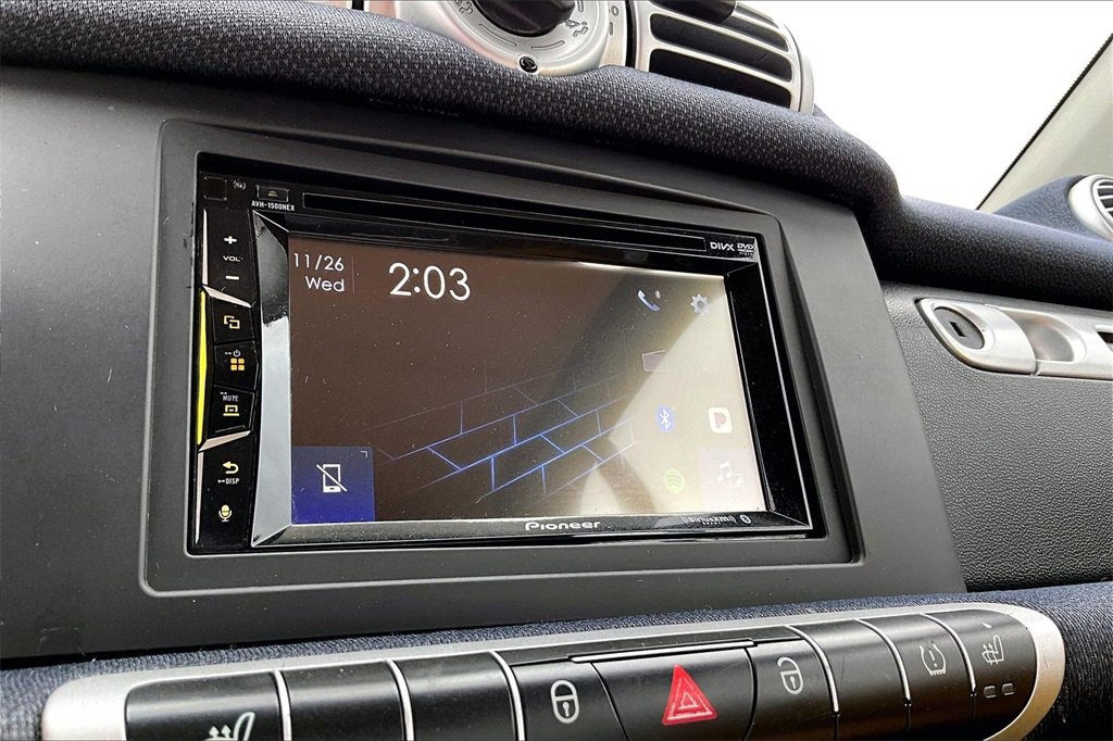 Used 2013 smart fortwo passion image 21