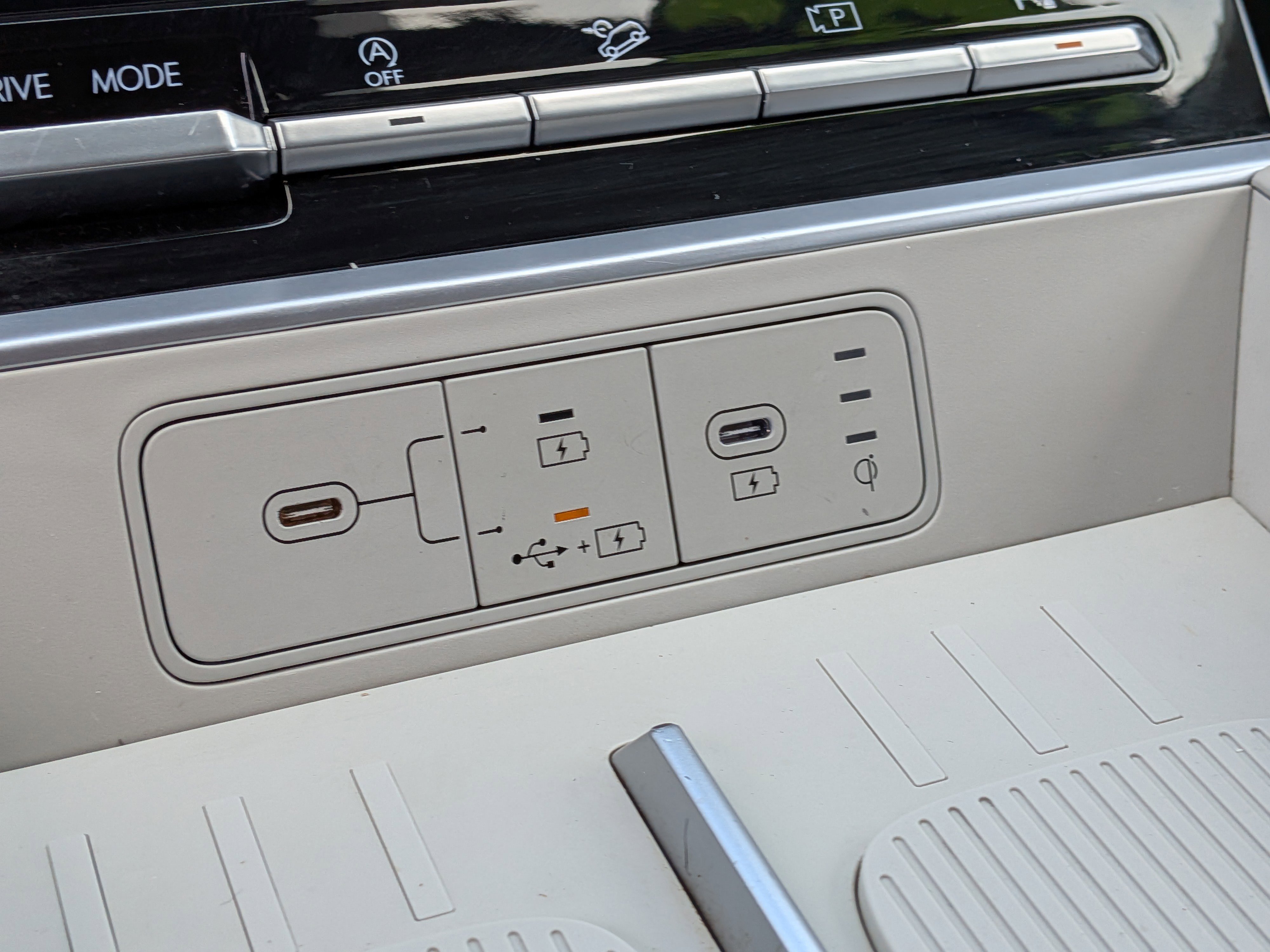 Used 2024 Hyundai Santa Fe SEL image 30