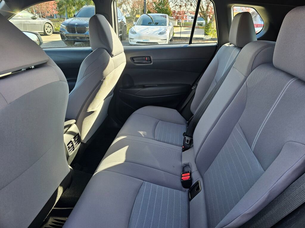 Used 2024 Toyota Corolla Cross AWD Hybrid image 20