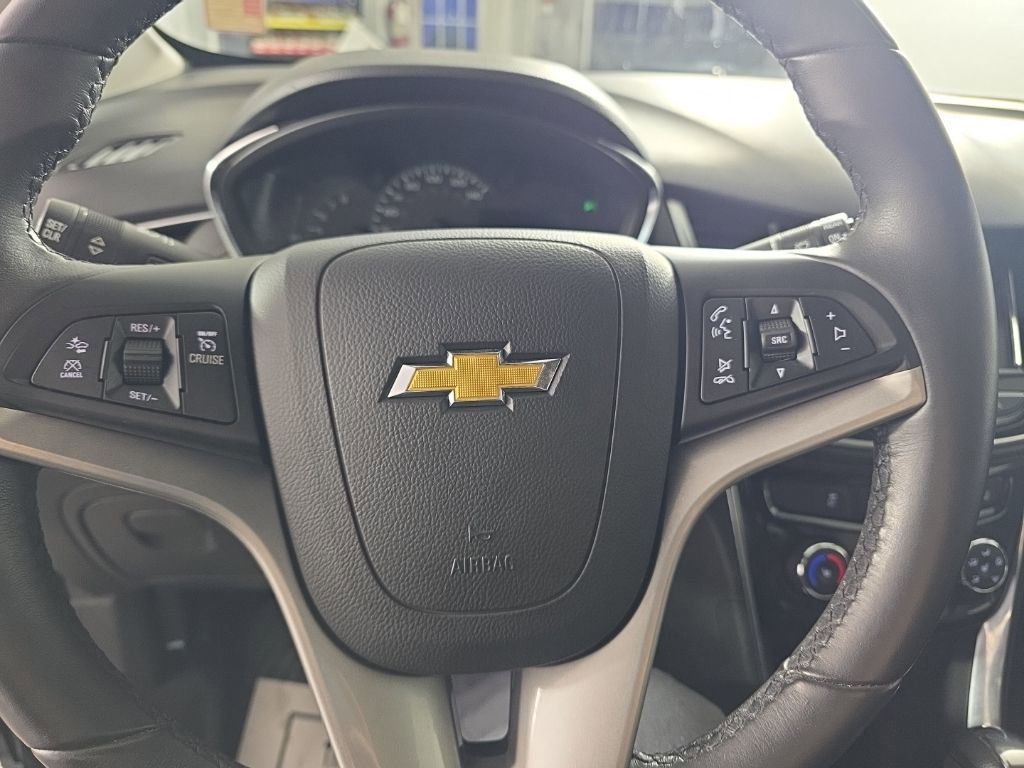 Used 2018 Chevrolet Trax Premier image 26