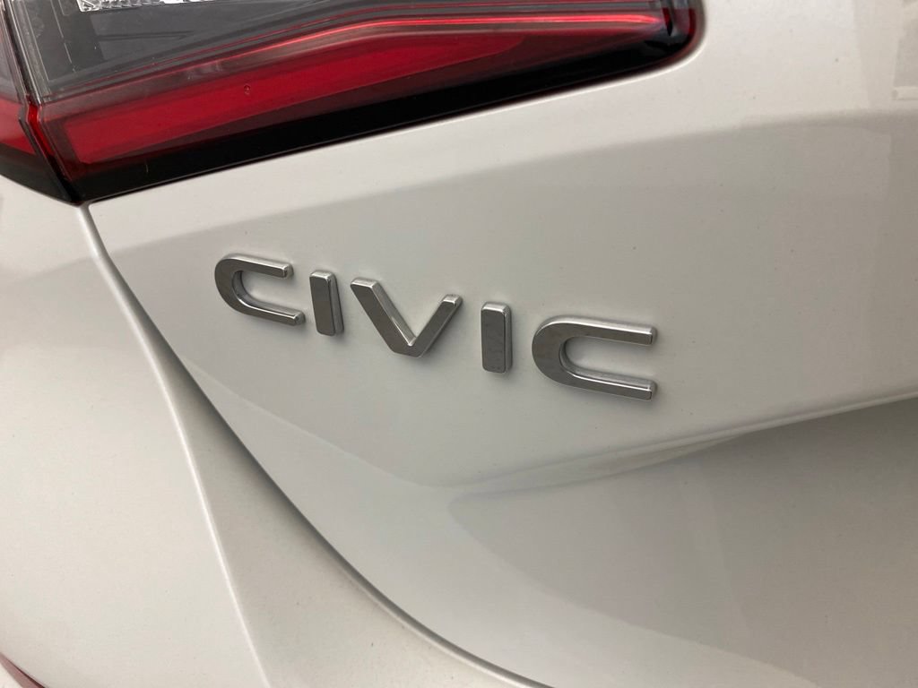Used 2024 Honda Civic EX-L image 8