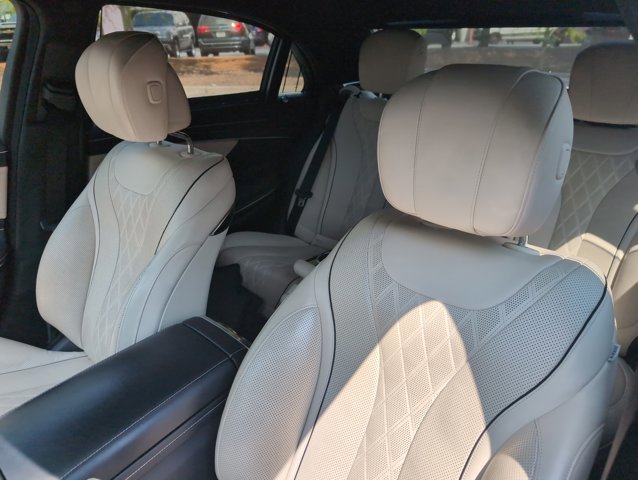 Used 2019 Mercedes-Benz S 560 Sedan w/ AMG Line Exterior image 10
