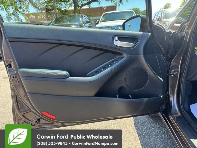 Used 2017 Kia Forte LX w/ LX Popular Package FWD image 13