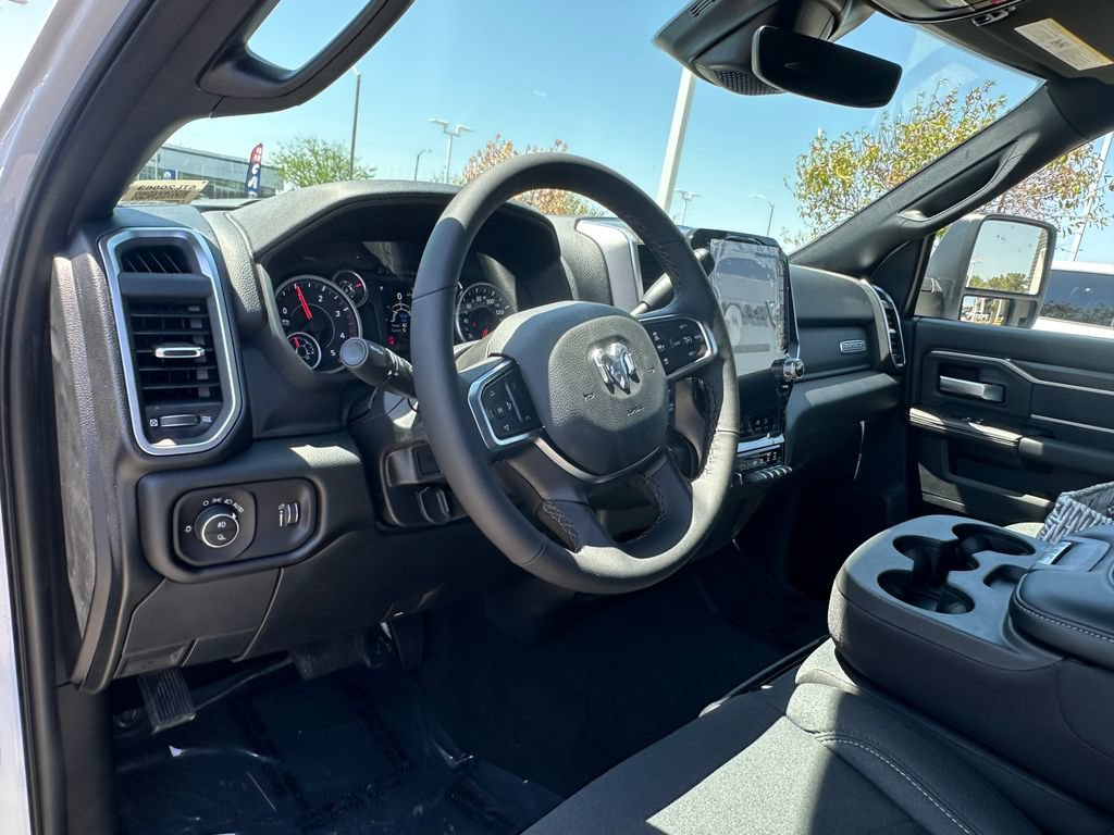New 2026 RAM 2500 Big Horn AWD/4WD image 20
