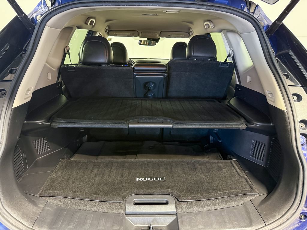 Used 2018 Nissan Rogue SL image 36