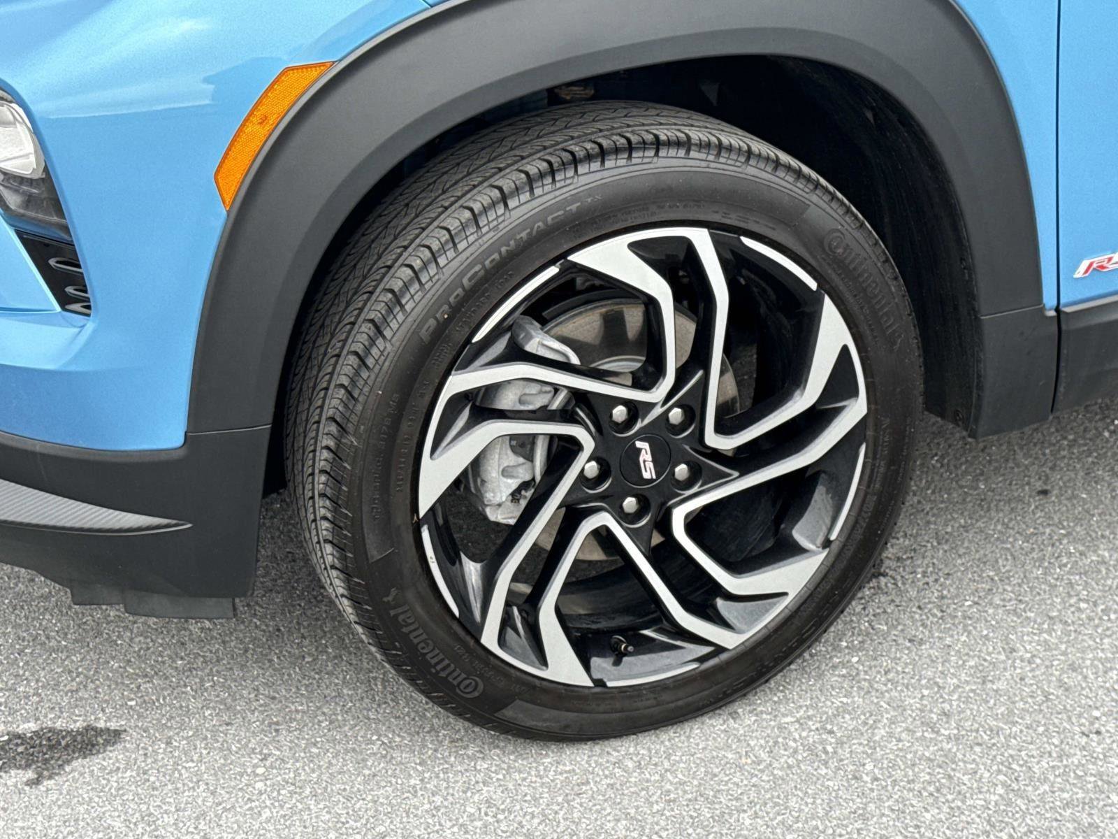 Used 2025 Chevrolet TrailBlazer RS w/ Driver Confidence Package image 29