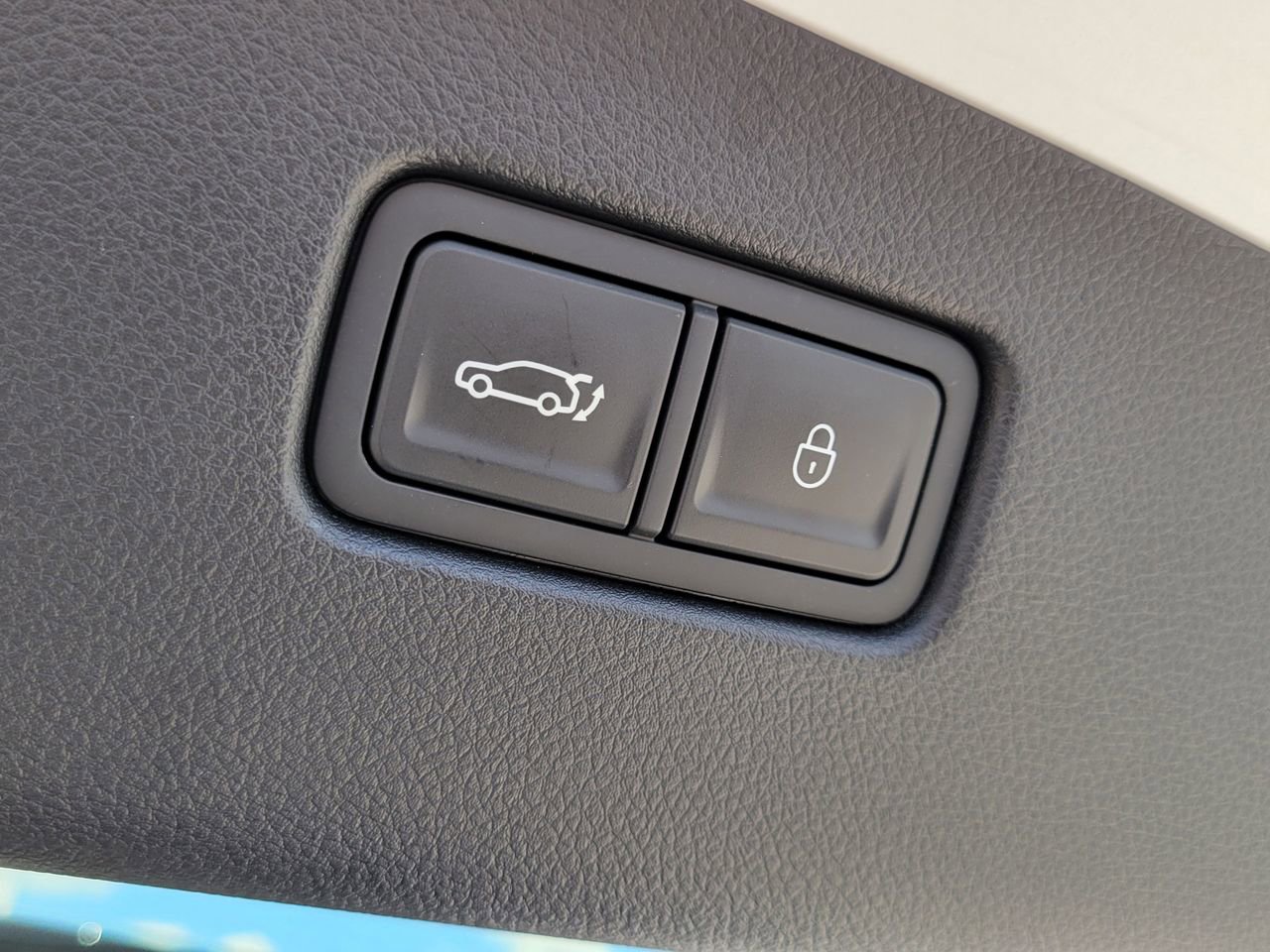 Used 2025 Genesis GV70 2.5T Sport Prestige w/ Sport Prestige Package image 10