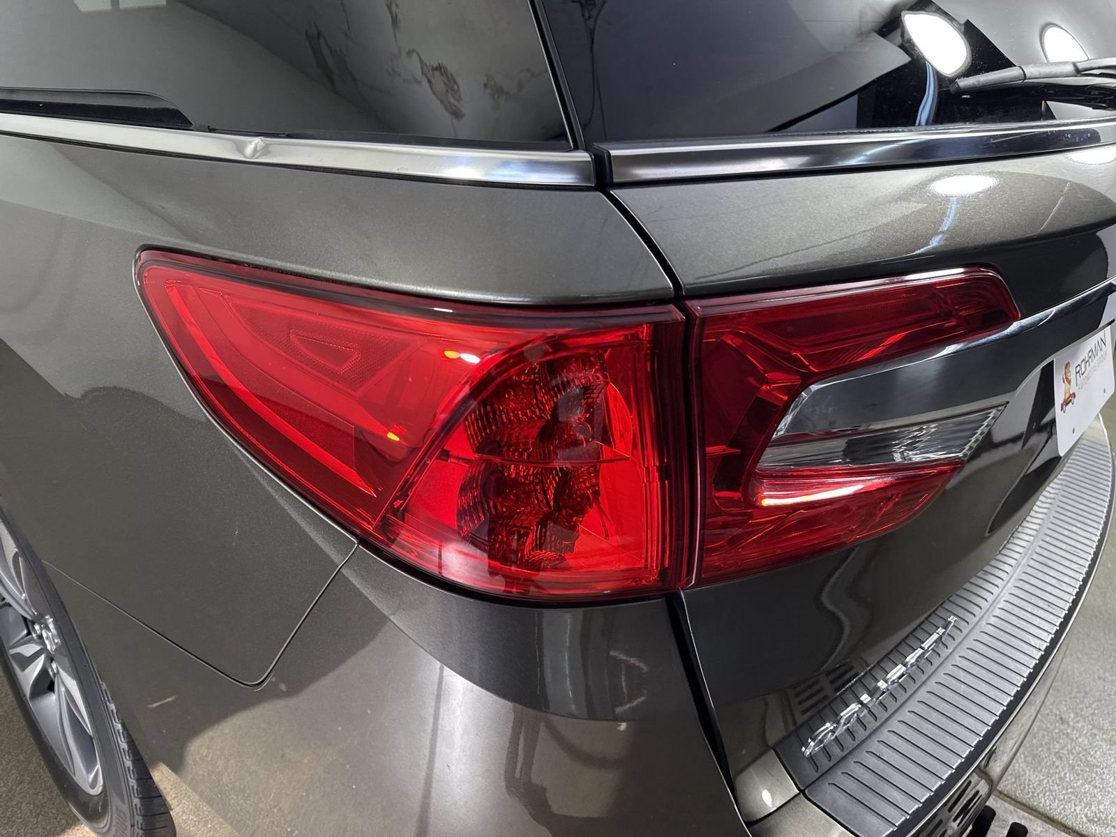 Used 2018 Honda Odyssey Touring image 31