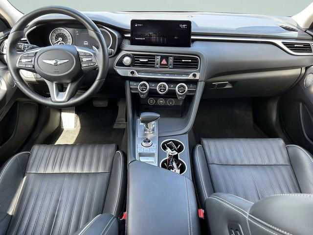 Used 2022 Genesis G70 2.0T w/ Prestige Package image 17