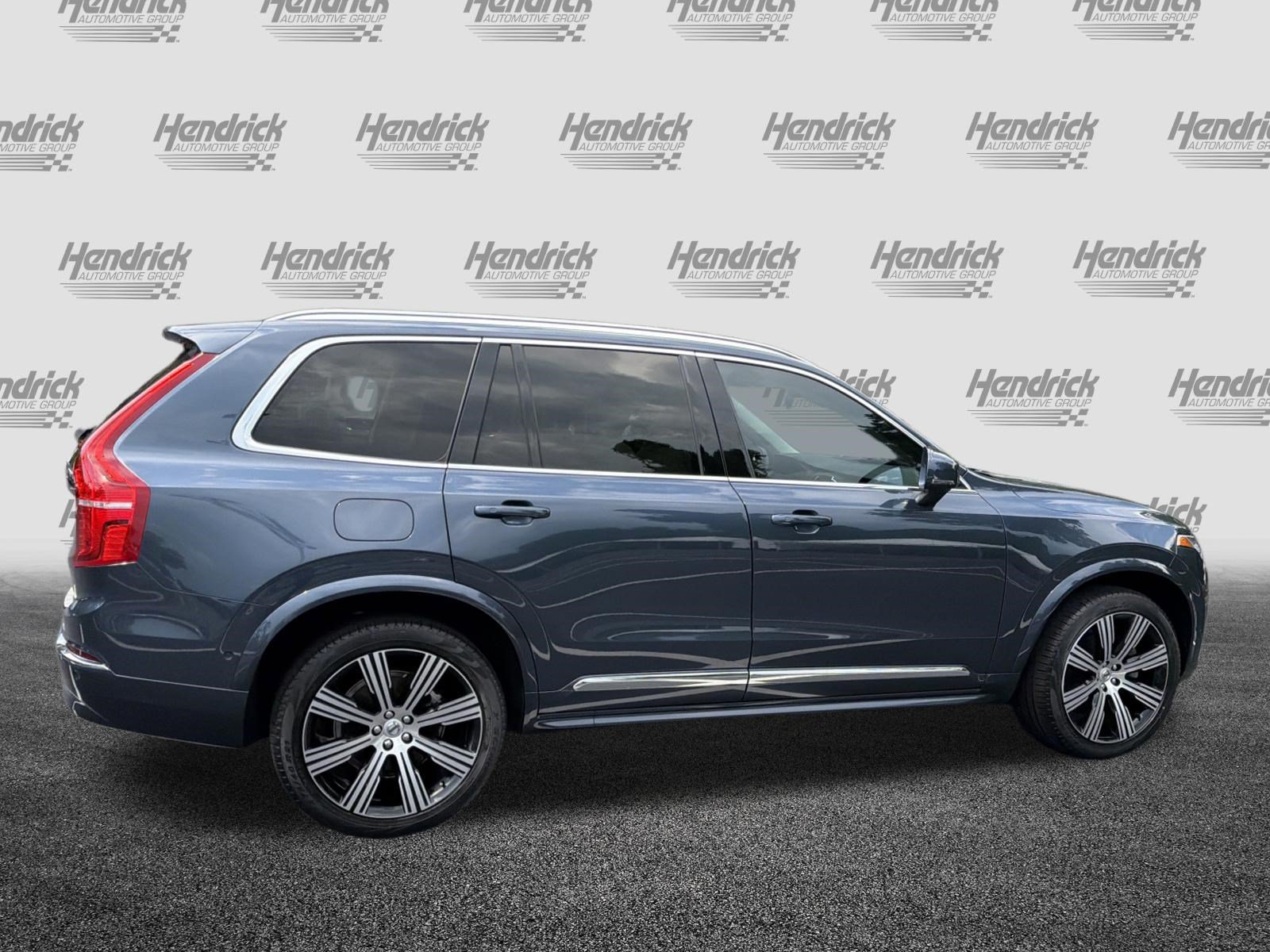 Certified 2023 Volvo XC90 B6 Ultimate w/ Protection Package Premier AWD/4WD image 11