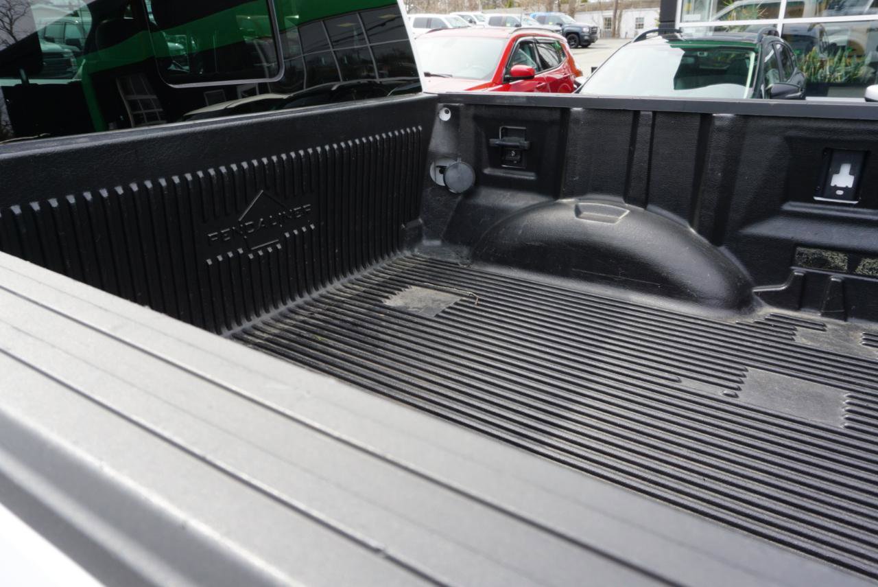 Used 2020 Ford F150 Lariat w/ Equipment Group 502A Luxury AWD/4WD image 11