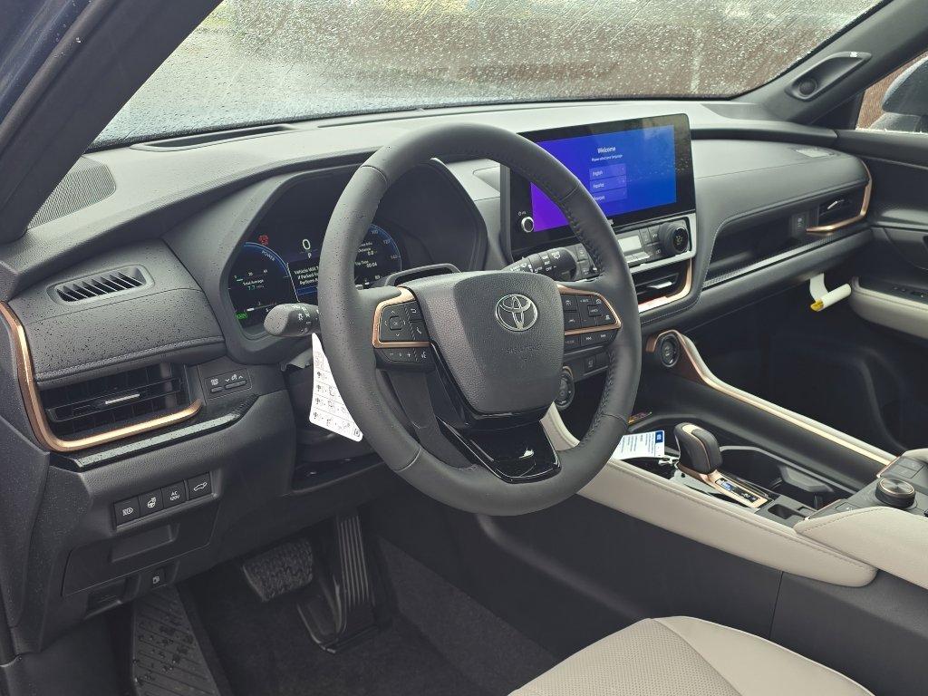 New 2026 Toyota Grand Highlander AWD Hybrid image 16
