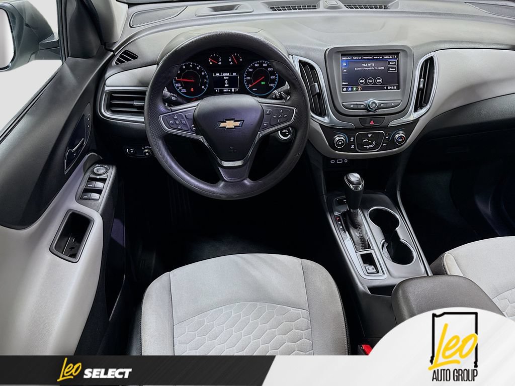 Used 2020 Chevrolet Equinox LS w/ LS Convenience Package AWD/4WD image 23
