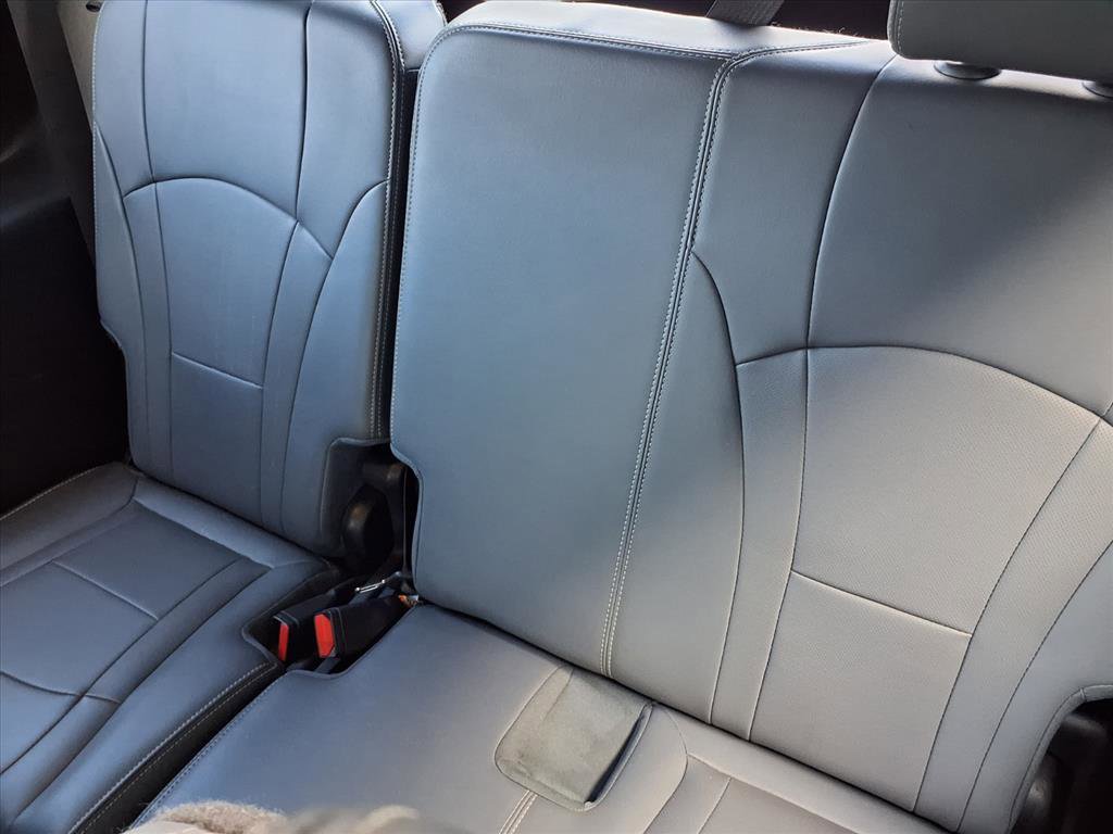 Used 2024 Buick Enclave Premium image 34