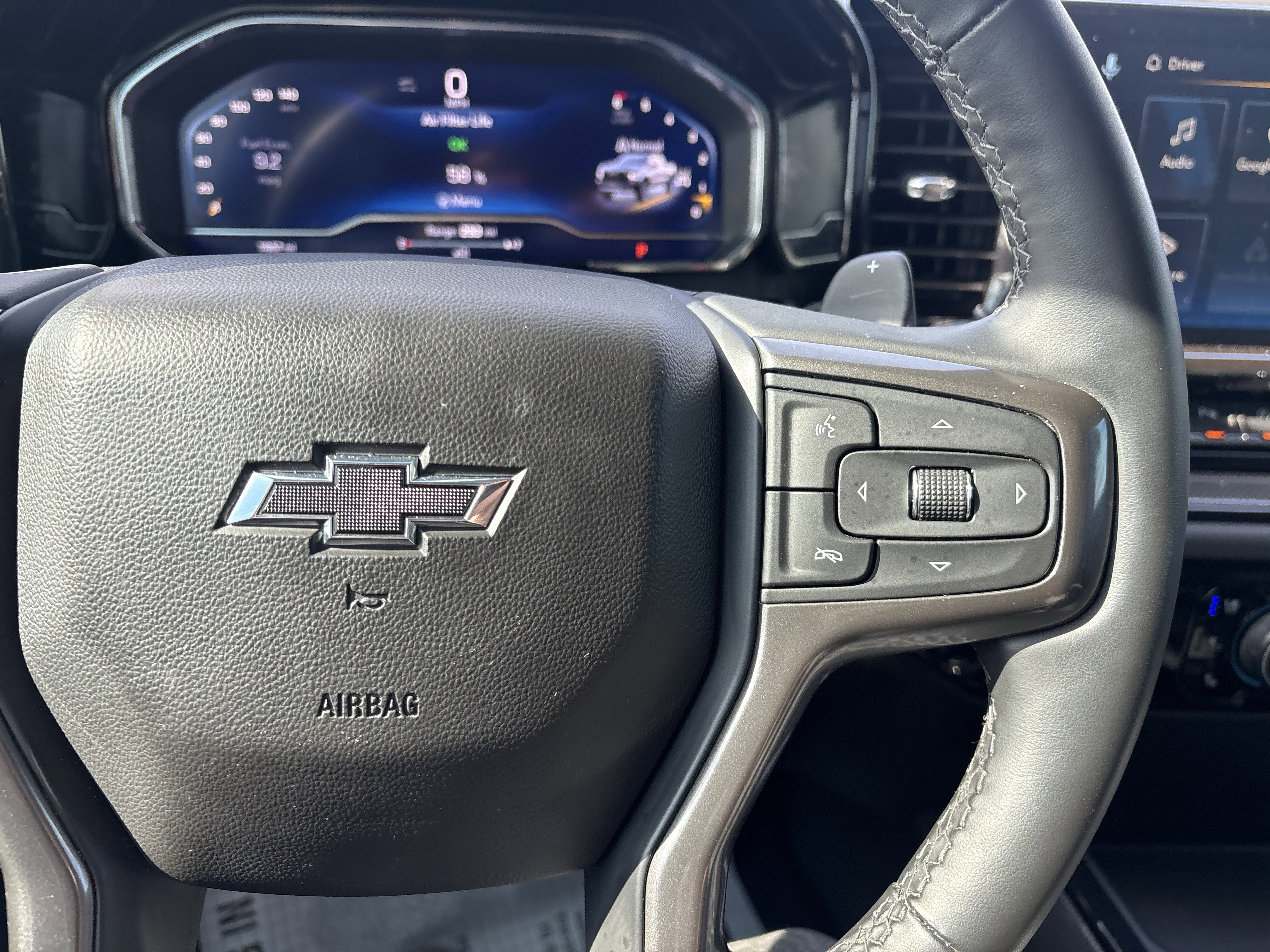 Used 2025 Chevrolet Silverado 1500 ZR2 w/ Technology Package AWD/4WD image 28