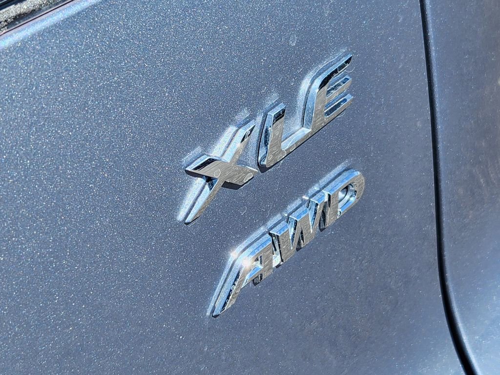 Used 2026 Toyota Corolla Cross XLE w/ Convenience Package image 31