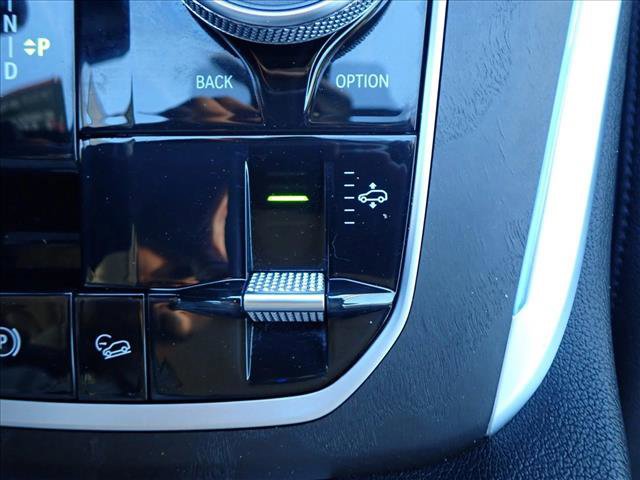 Used 2022 BMW X7 xDrive40i image 27