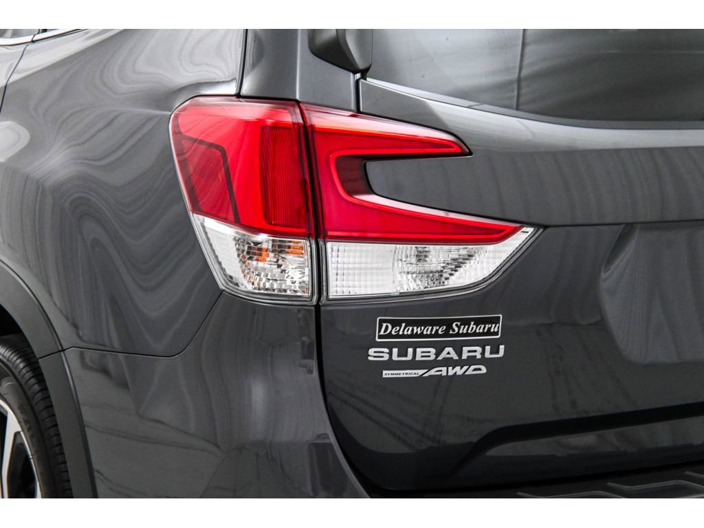 Used 2023 Subaru Forester Limited w/ Popular Package #2 AWD/4WD image 12