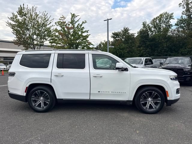 Used 2022 Jeep Grand Wagoneer Series I w/ Flexible Seating Group AWD/4WD image 15